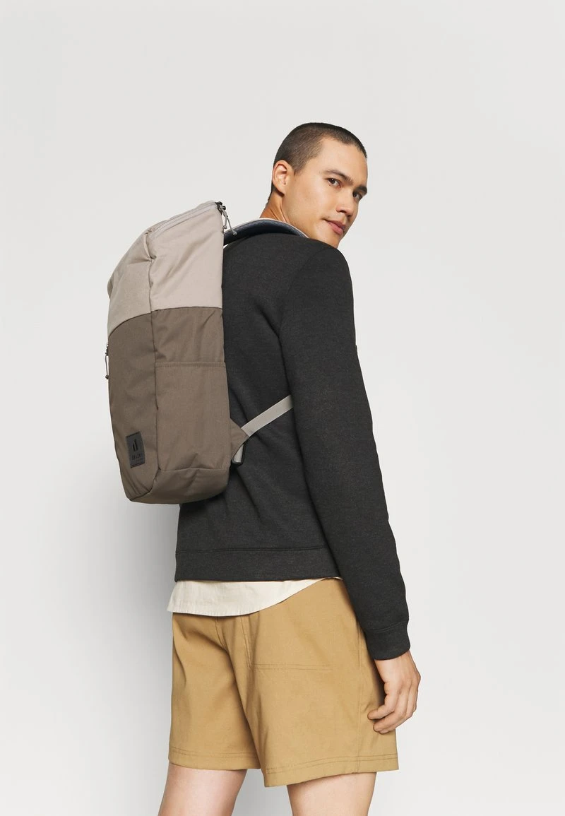 Deuter UP STOCKHOLM UNISEX - Tagesrucksack - Stone Pepper 1 Deuter UP STOCKHOLM UNISEX - Tagesrucksack - Stone Pepper
